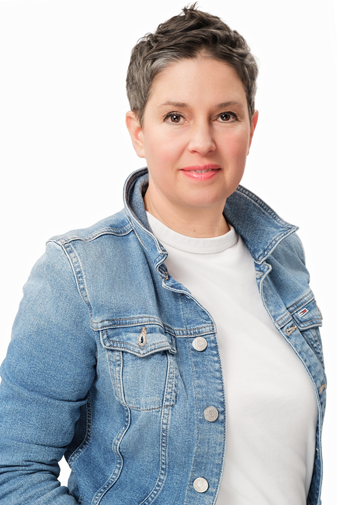 Nicole-verkleinert.jpg